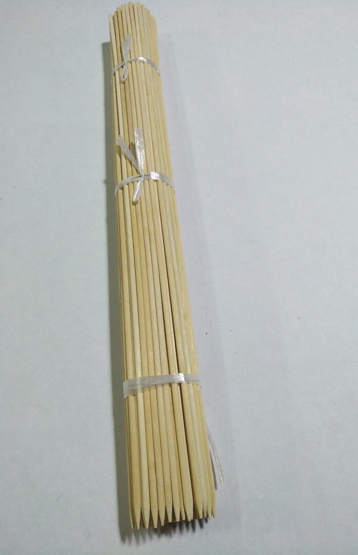 Bambutikku 60cm, 5,5mm, luonnonvärinen, 2000 kpl