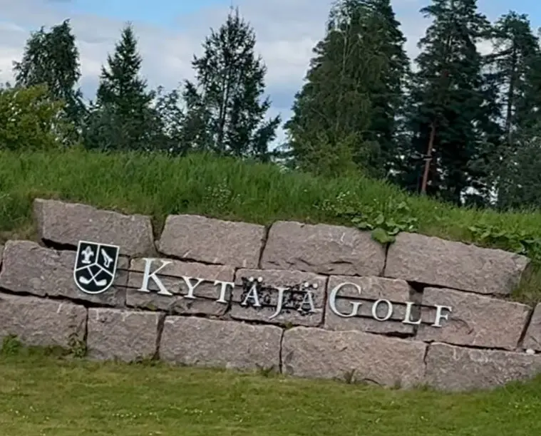 kytäjä golf